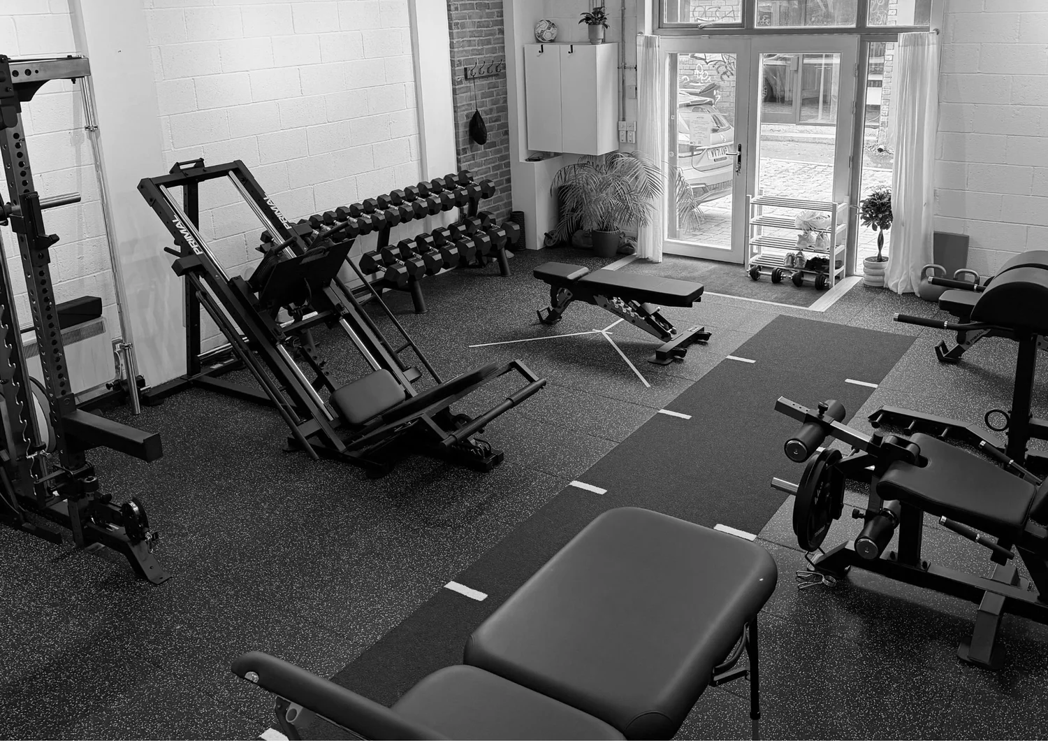 Bristol physio gym clinic interior at ADAPT. PERFORM.