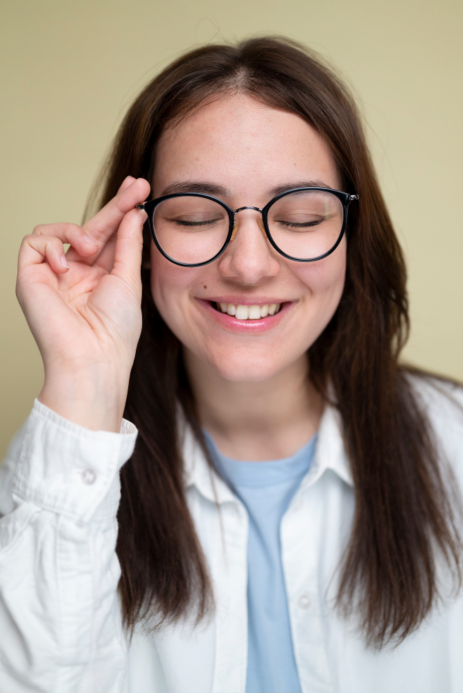 Woman wearing glasses at Cadman Visioncare