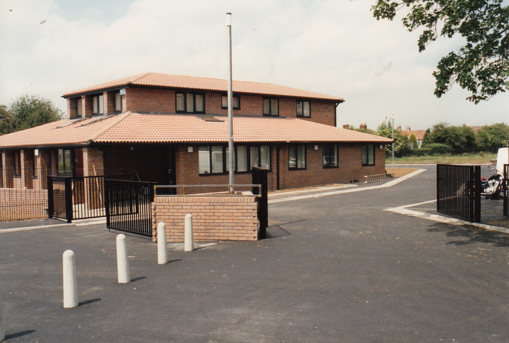 Lodgeside Surgery branch site, Kingswood (historical)