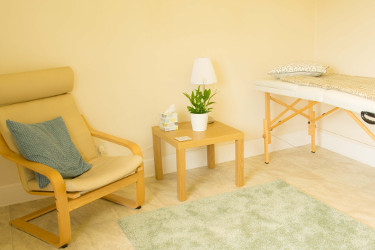 HealthWise Leeds therapy rooms and clinic interior