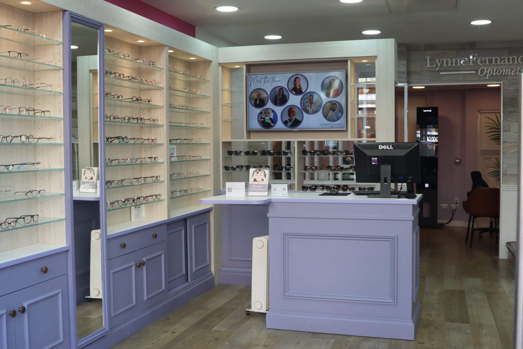 Practice interior / eyewear display