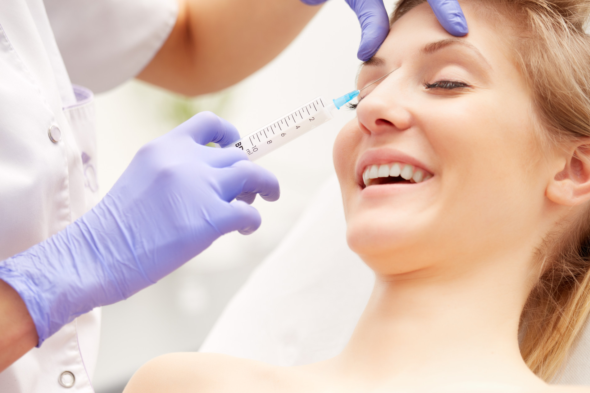 Manchester Skin Clinic services and treatment demonstration