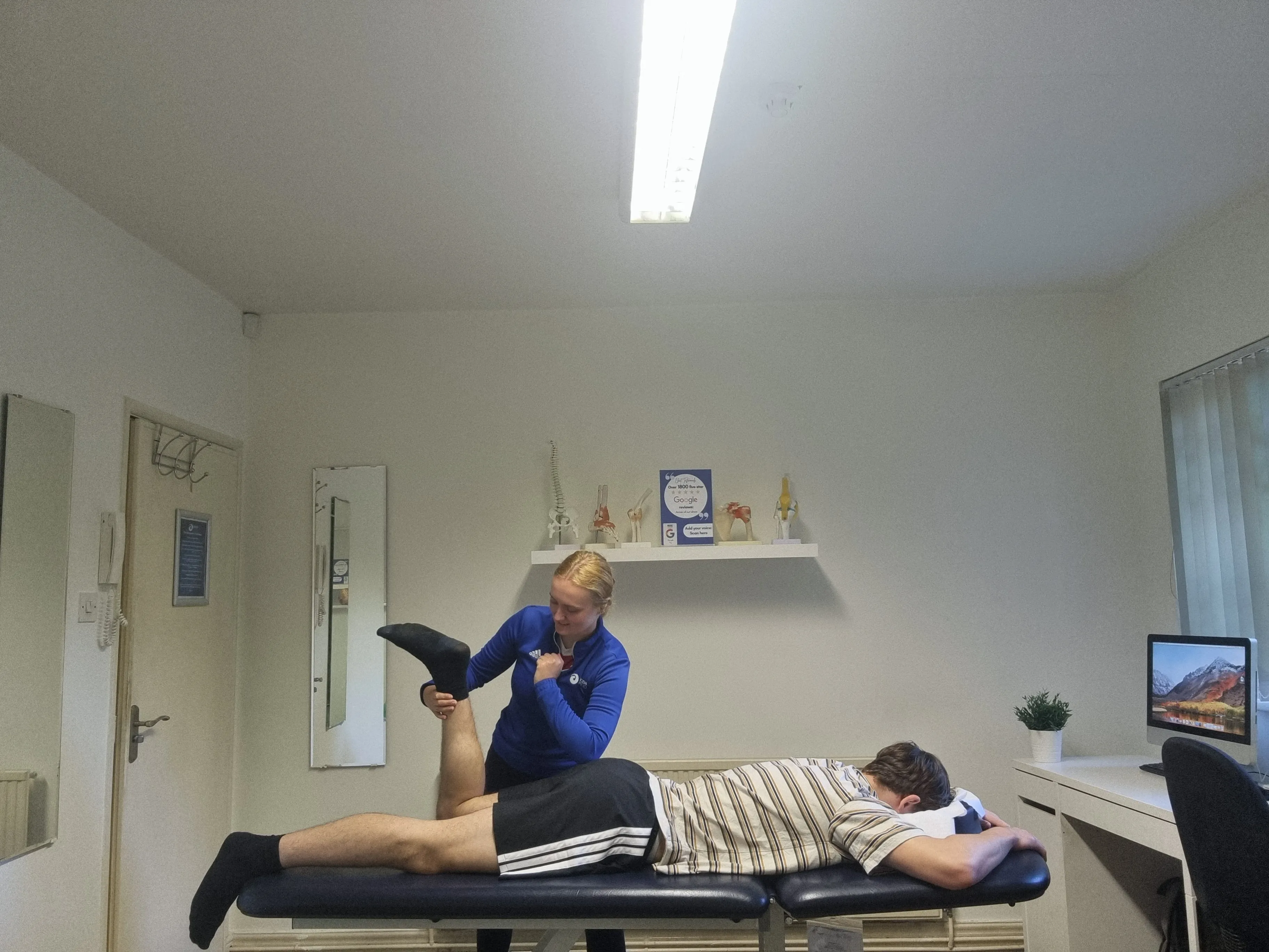 Regen Physio Alwoodley clinic interior - treatment room