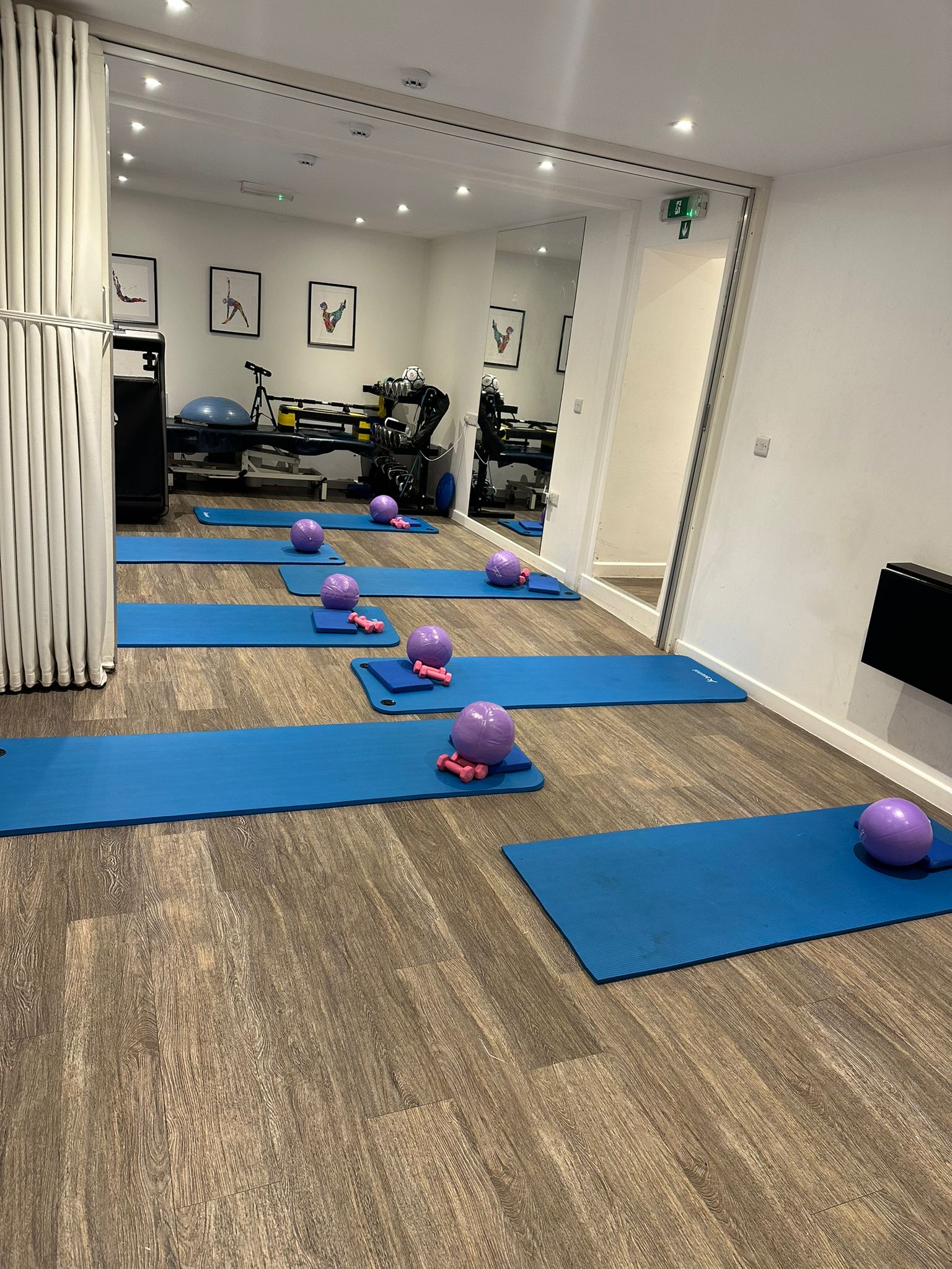 Wells Road (Bristol) clinic treatment room set-up