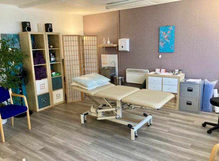 Treatment room at Vicky Appleton Acupuncture clinic