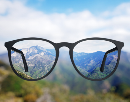 Myopic control contact lenses